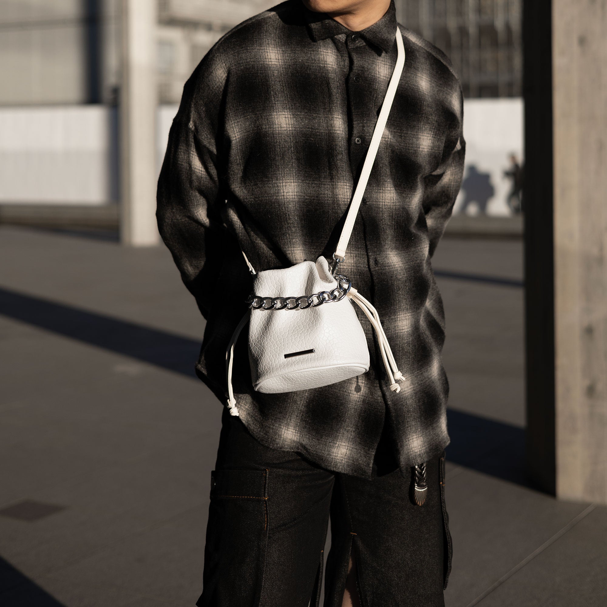 chain drawstring bag