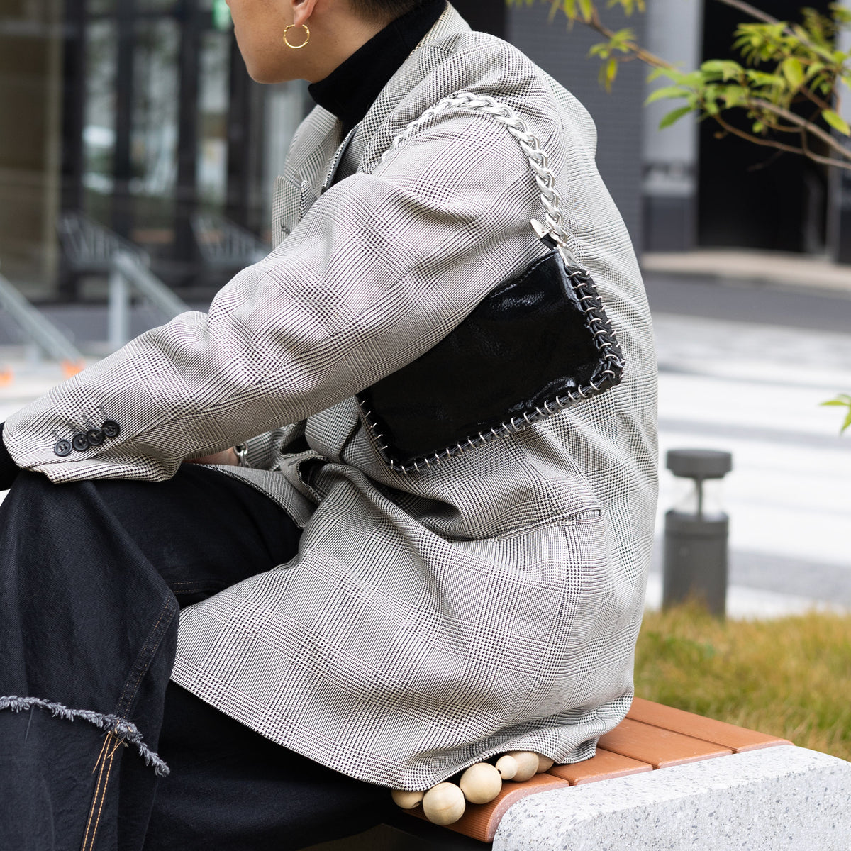 Chain porch bag