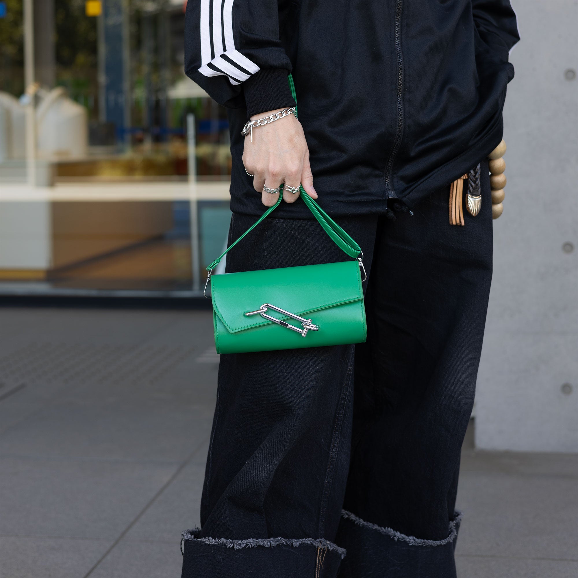 lock shoulder bag