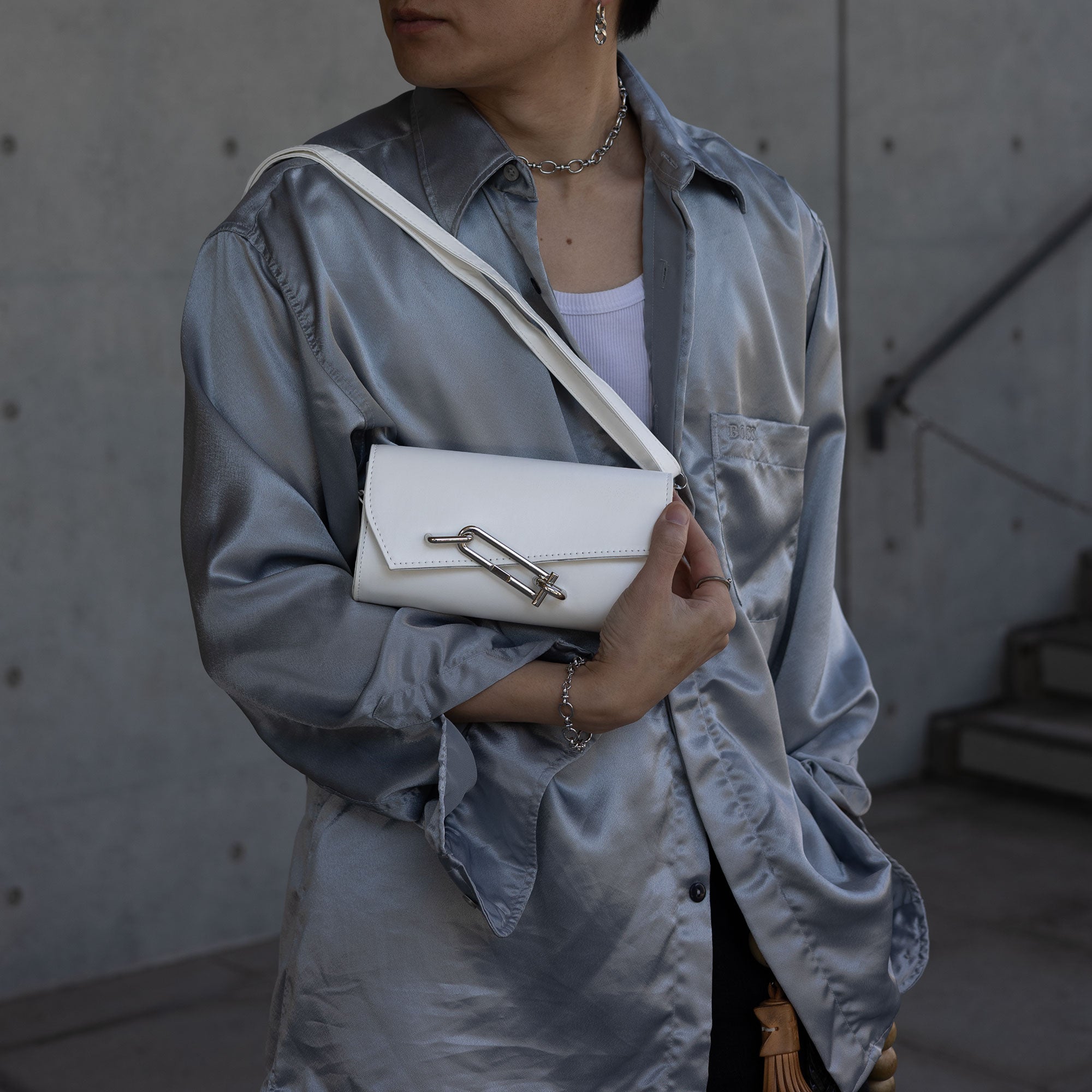 lock shoulder bag