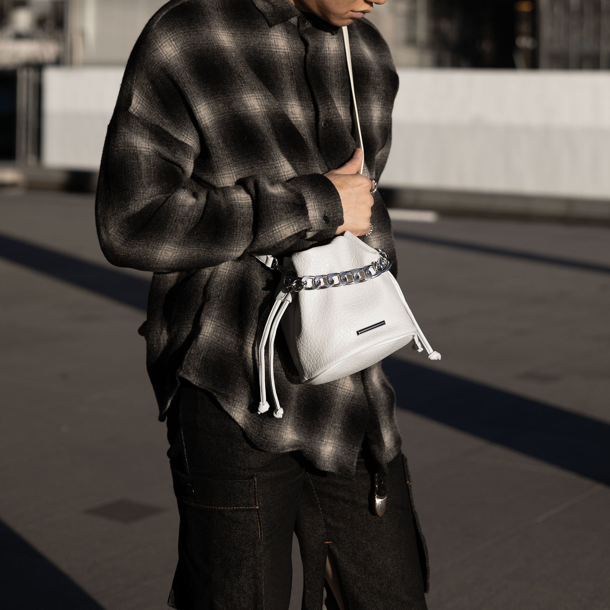 chain drawstring bag