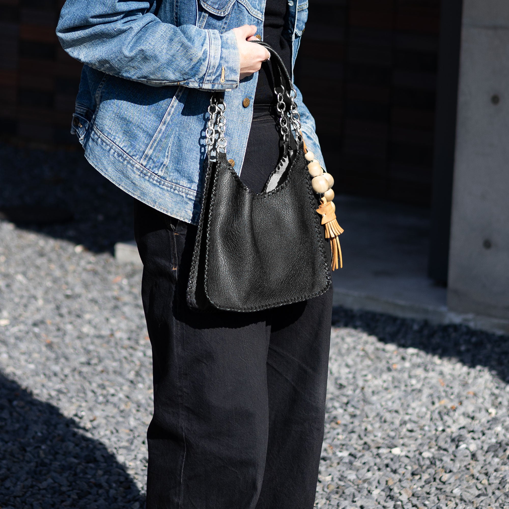 Chain handle bag