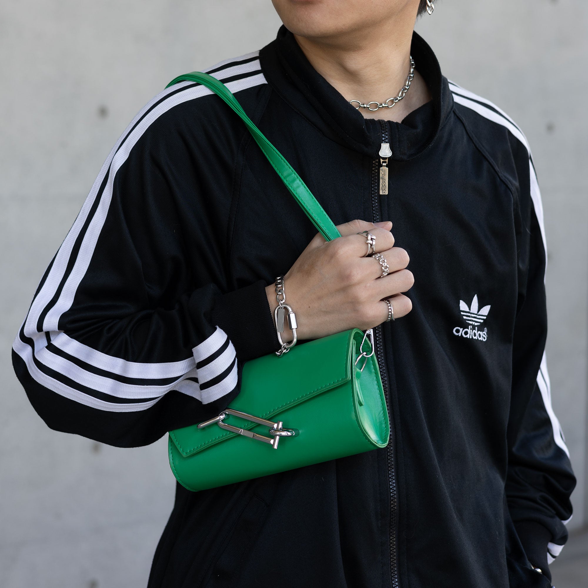 lock shoulder bag